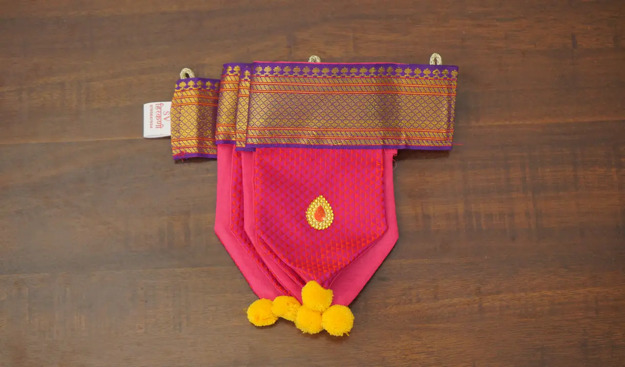 Handcrafted Paithani Pink Door Toran — made by Hirakani Foundation artisans, Nashik