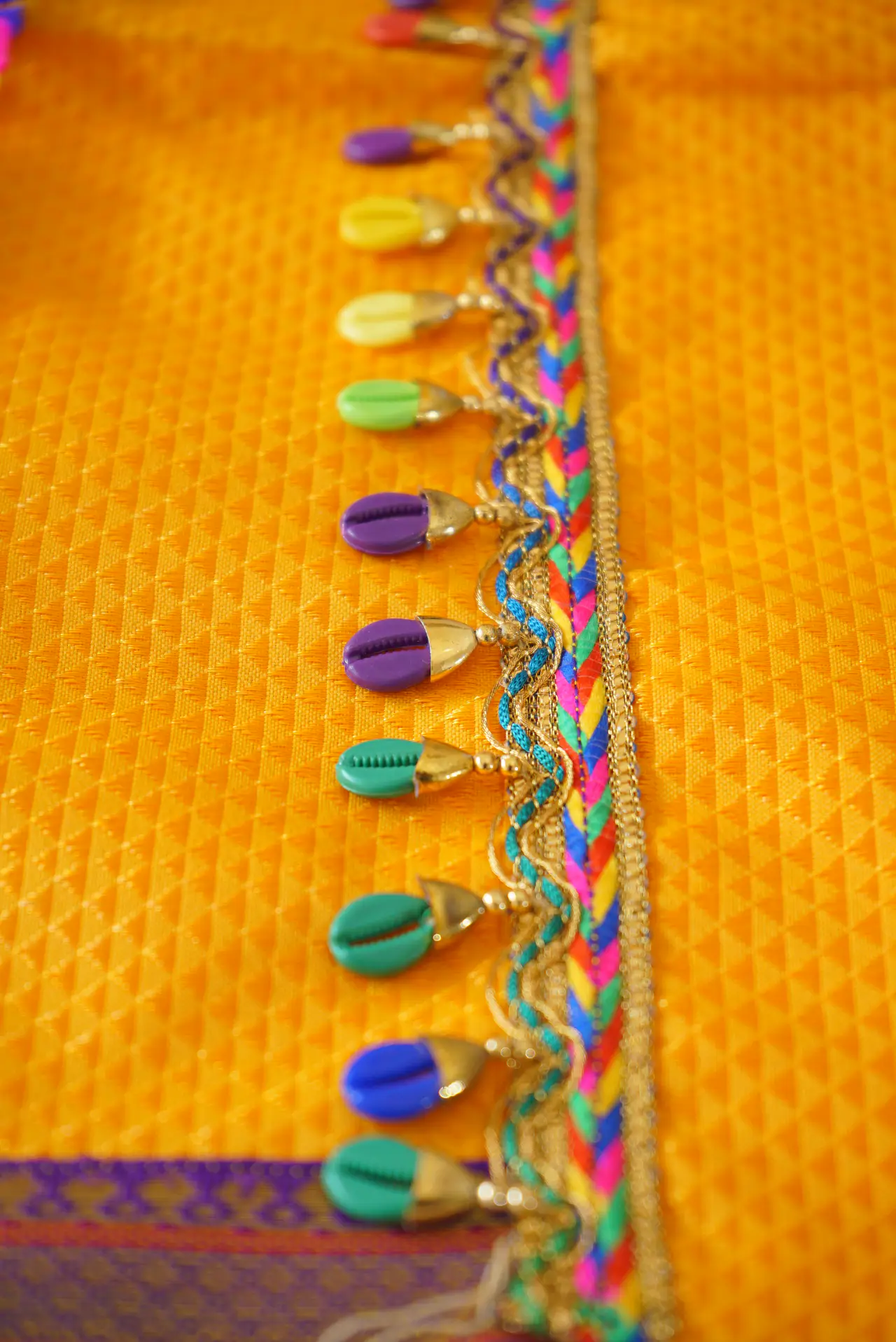 Handcrafted Paithani Yellow Backdrop thumbnail 4